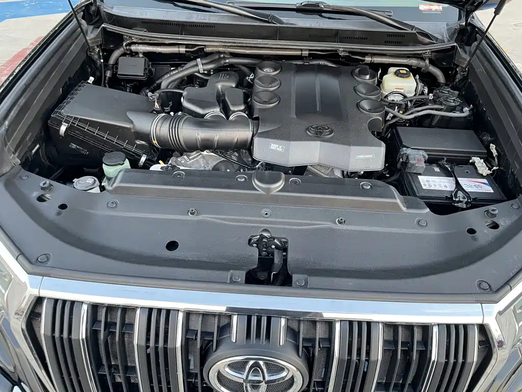 Toyota Prado — миниатюра 17