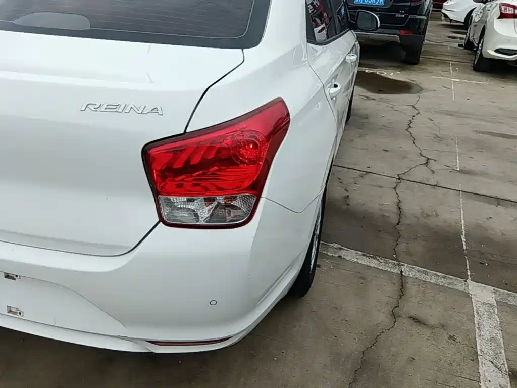 Hyundai Verna — миниатюра 8