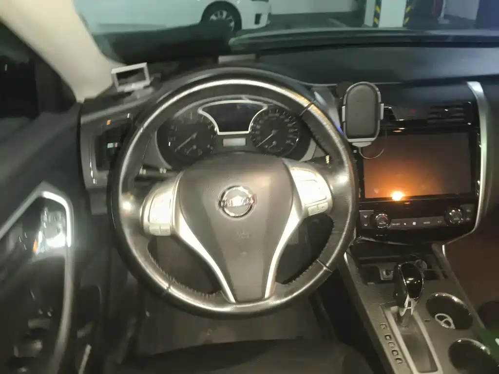 Nissan Teana — миниатюра 6