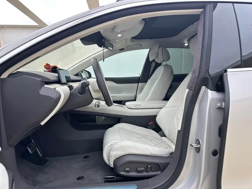 NIO ET7 — миниатюра 4