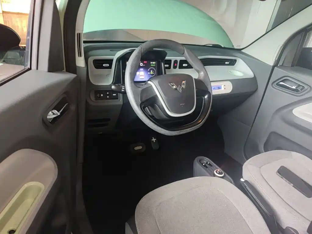 Wuling MINIEV — миниатюра 10