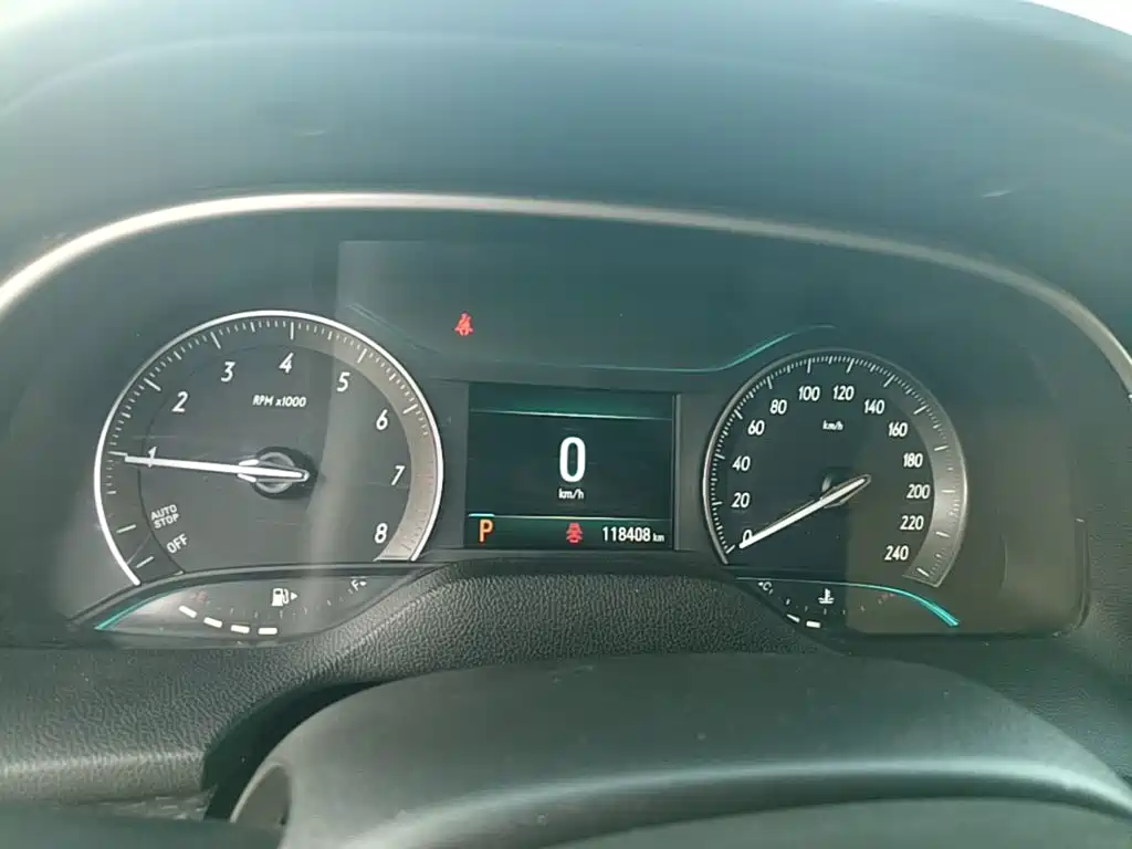 Buick Excelle — миниатюра 12