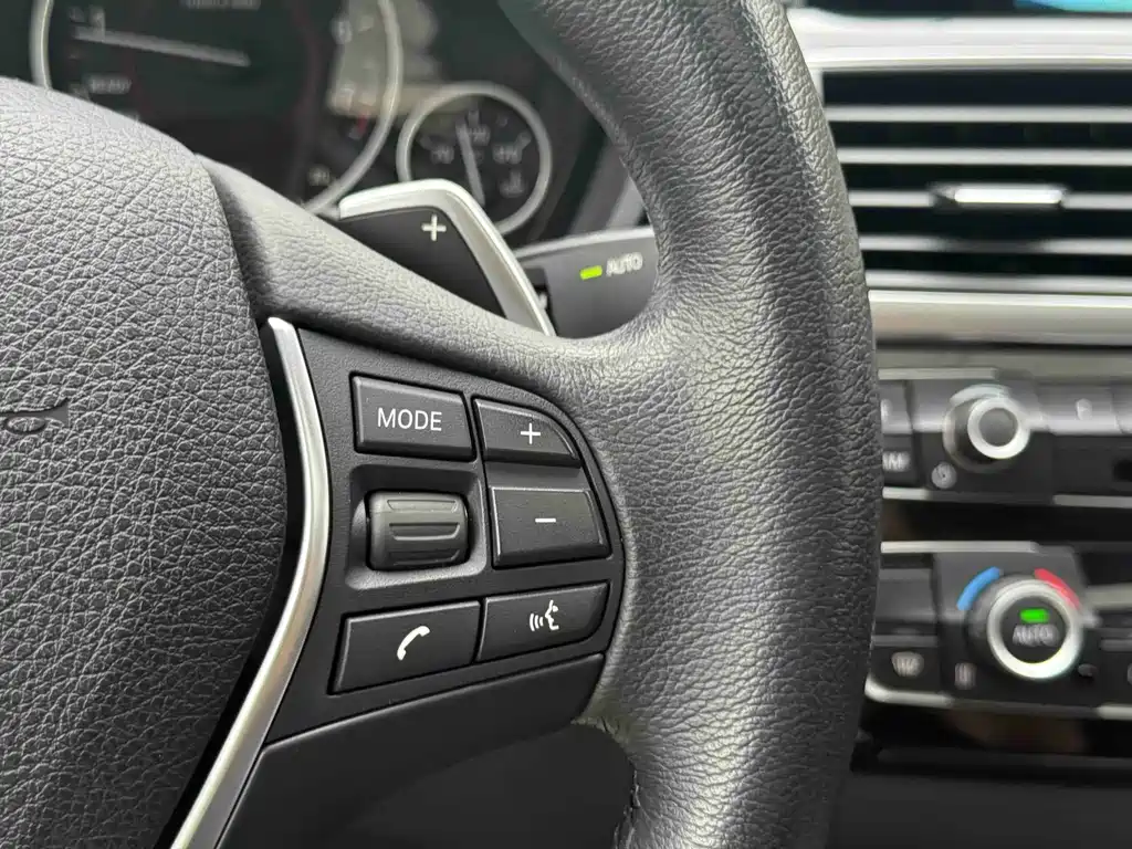BMW 3 Series — миниатюра 13