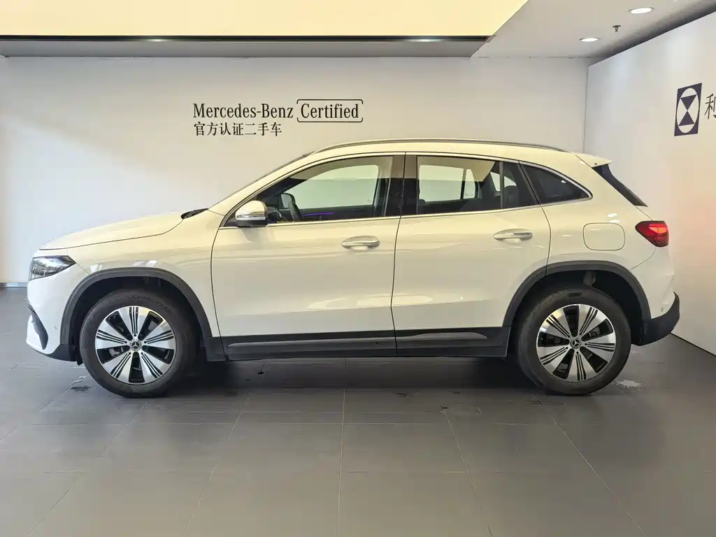 Mercedes-Benz EQA — миниатюра 2