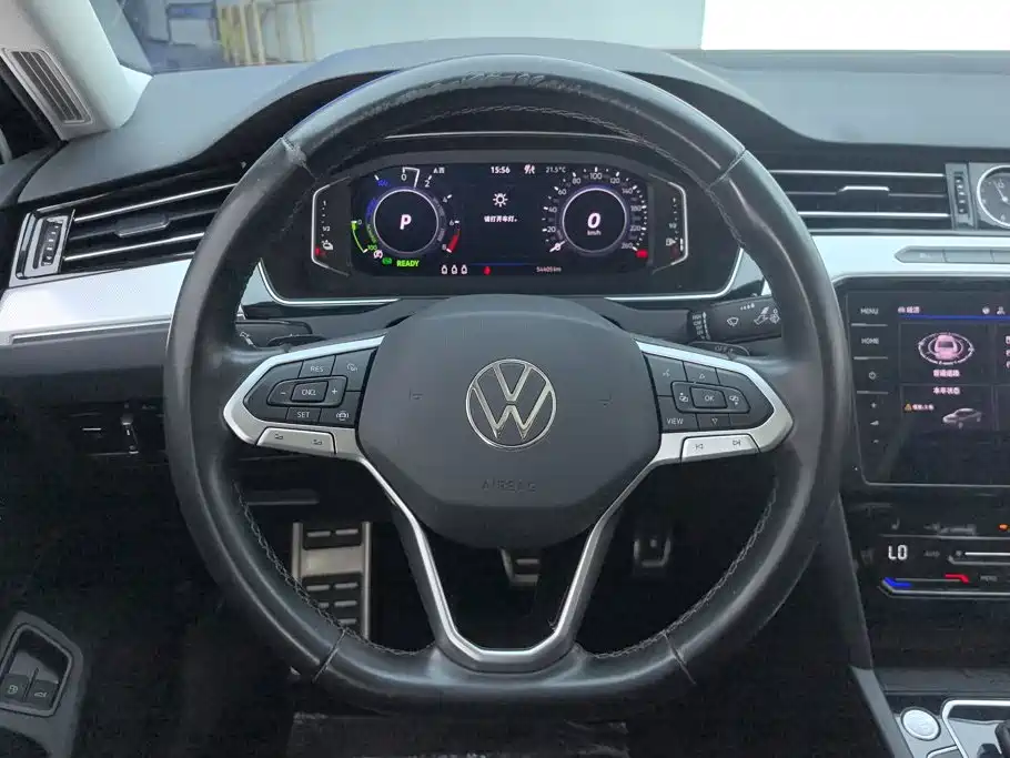 Volkswagen Magotan PHEV — миниатюра 15