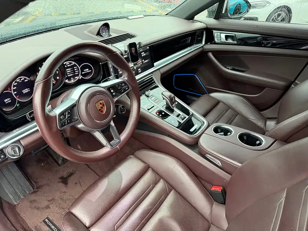 Porsche Panamera — миниатюра 4