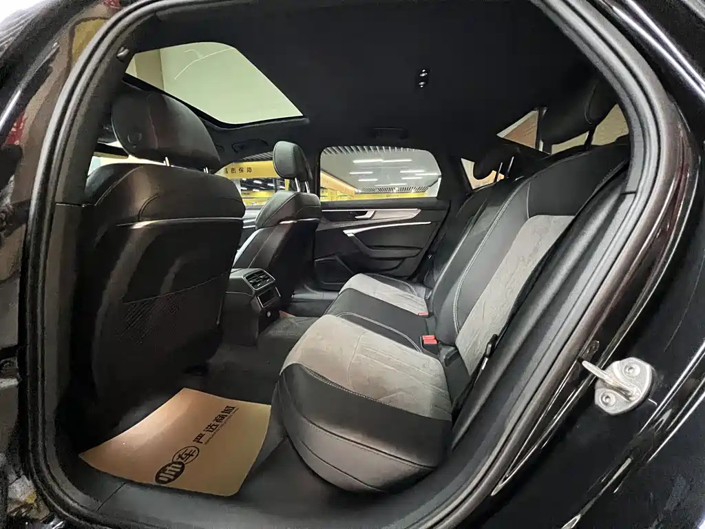 Audi A6L — миниатюра 9