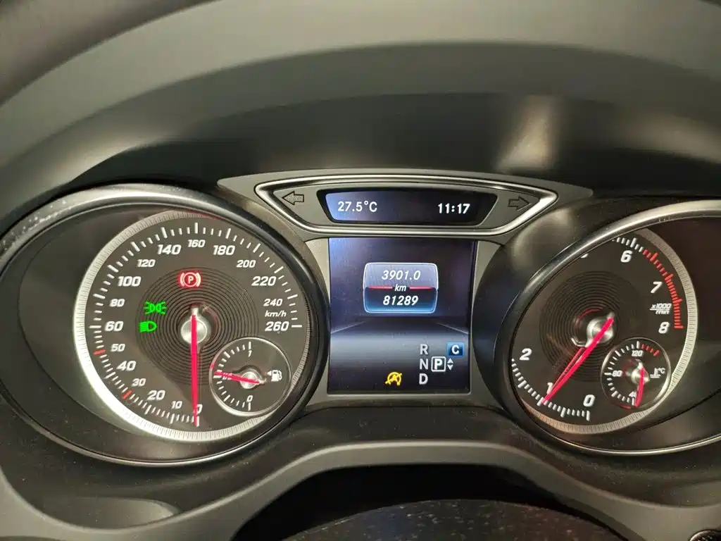 Mercedes-Benz CLA (Import) — миниатюра 12