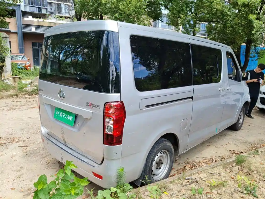 Kaicheng Ruixing M70 — миниатюра 6