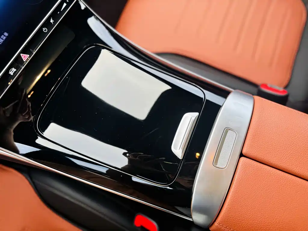 Mercedes-Benz C-Class — миниатюра 9