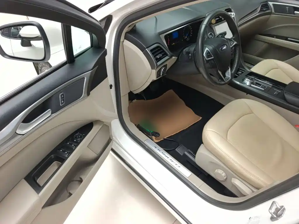 Ford Mondeo — миниатюра 16