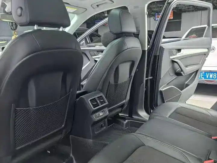 Audi Q5L 2020 40 TFSI