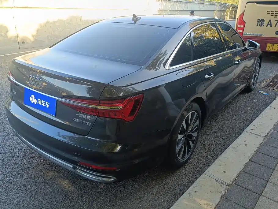 Audi A6L — миниатюра 3