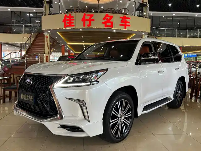 LEXUS  LX 2020