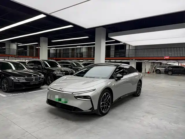 2024 Xpeng P7