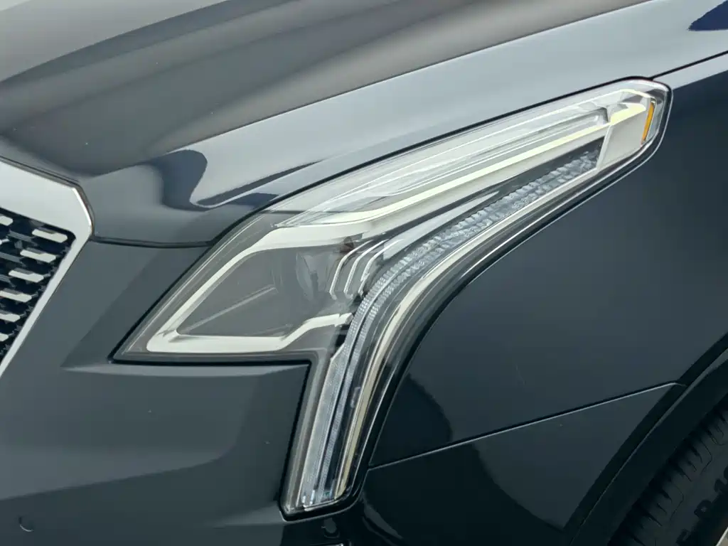 Cadillac XT5 2021 2.0T Luxury