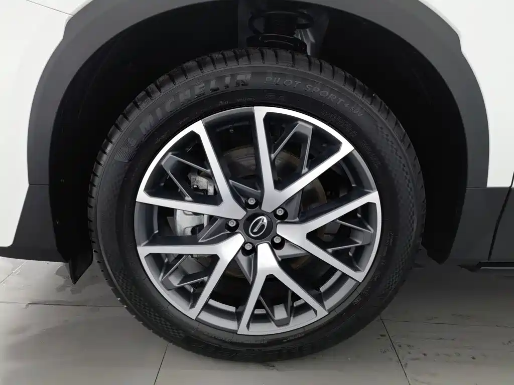 GAC Motor Trumpchi GS8 — миниатюра 17