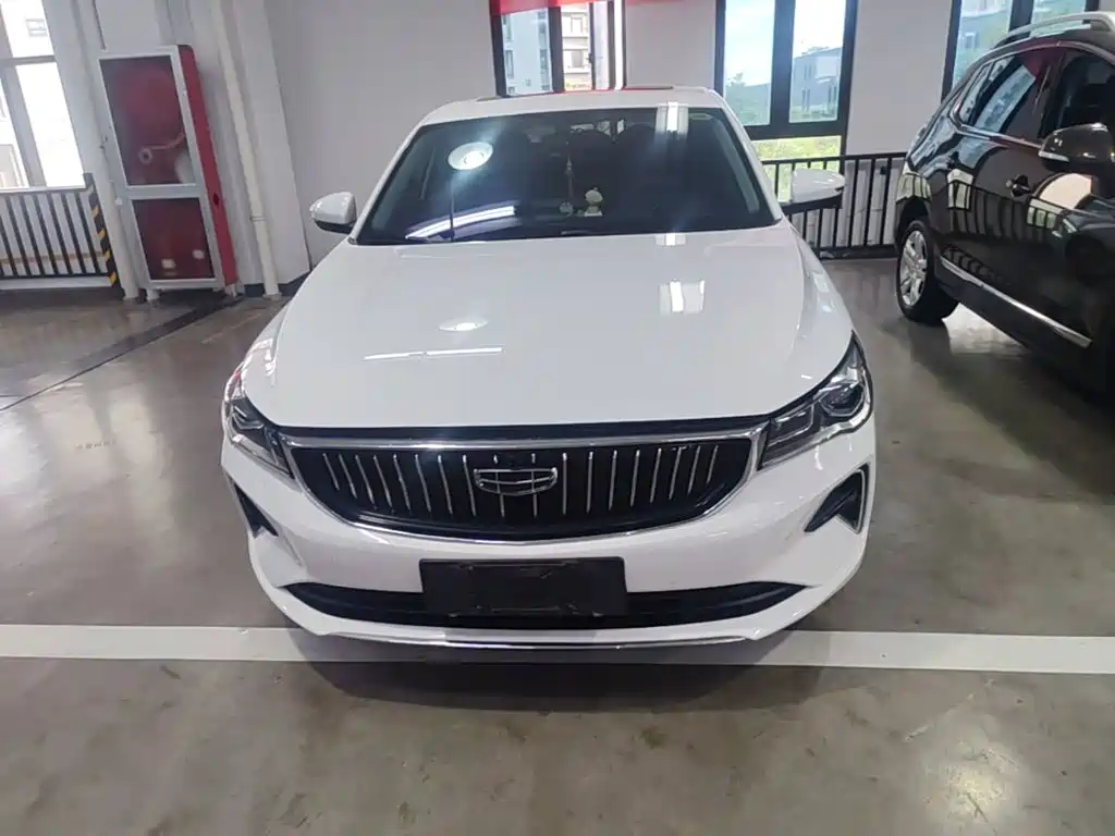 Geely Emgrand — миниатюра 3