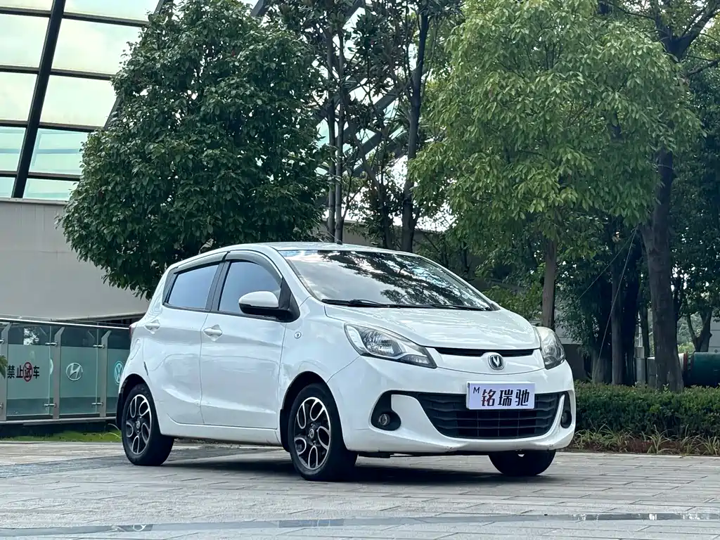 Changan BenBen — миниатюра 3
