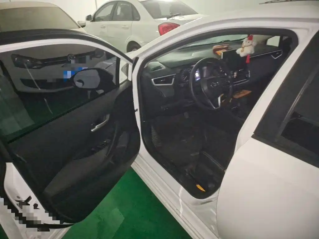 Toyota Corolla — миниатюра 13