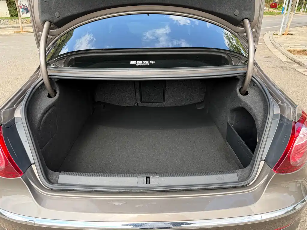 Volkswagen CC — миниатюра 9