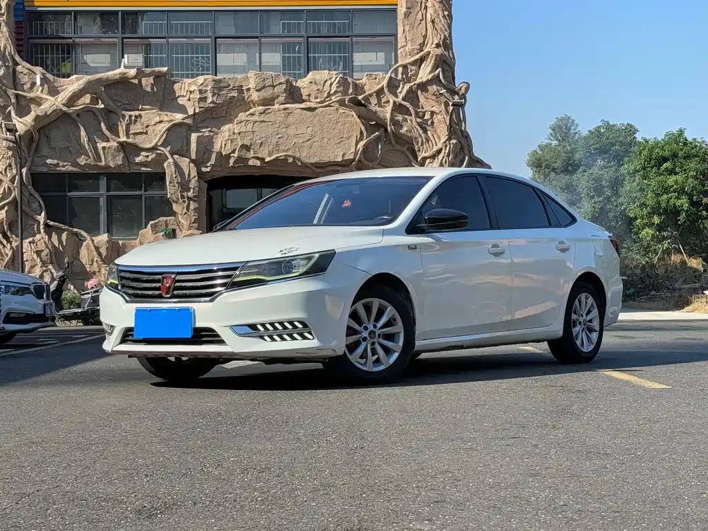ROEWE I6
