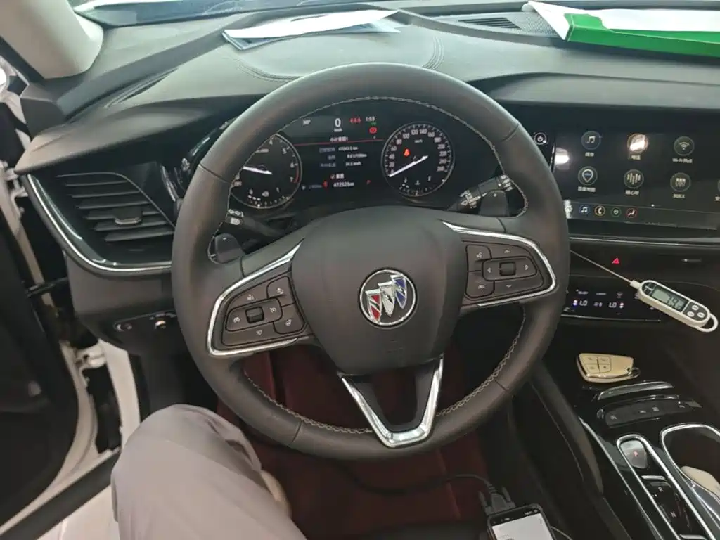 Buick Envision Plus — миниатюра 11