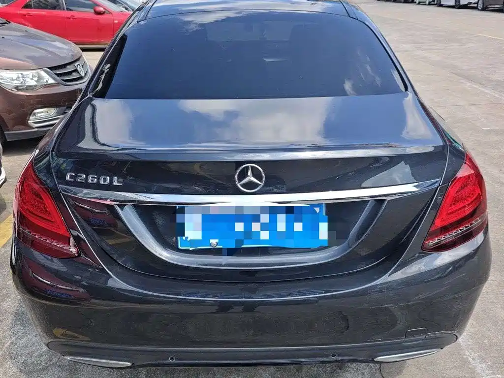 Mercedes-Benz C-Class — миниатюра 2