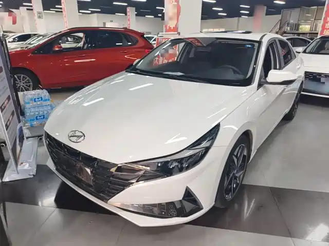 2023 Hyundai Elantra