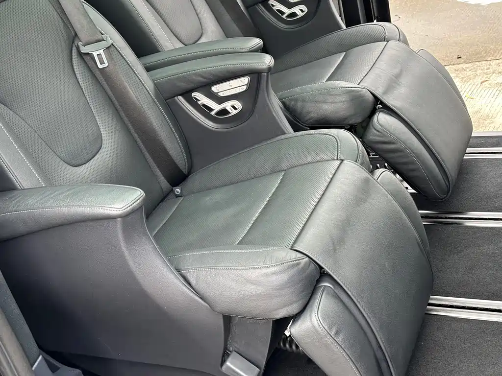 Mercedes-Benz V-Class — миниатюра 10