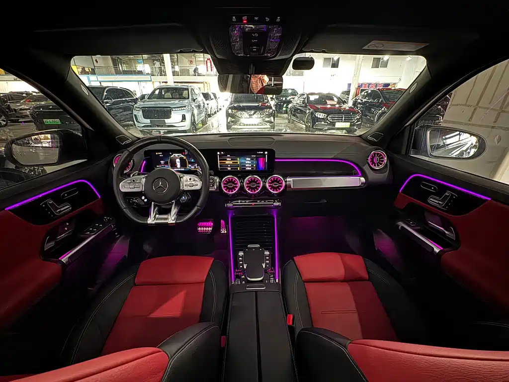 Mercedes-Benz GLB AMG — миниатюра 24