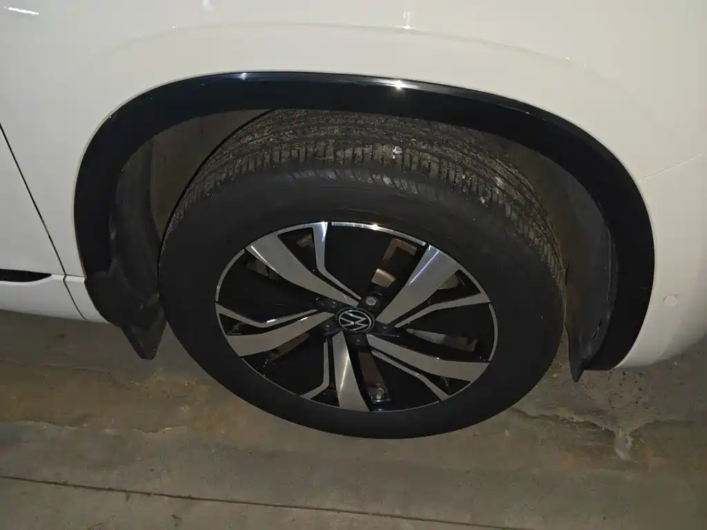 Volkswagen Tayron GTE — миниатюра 8