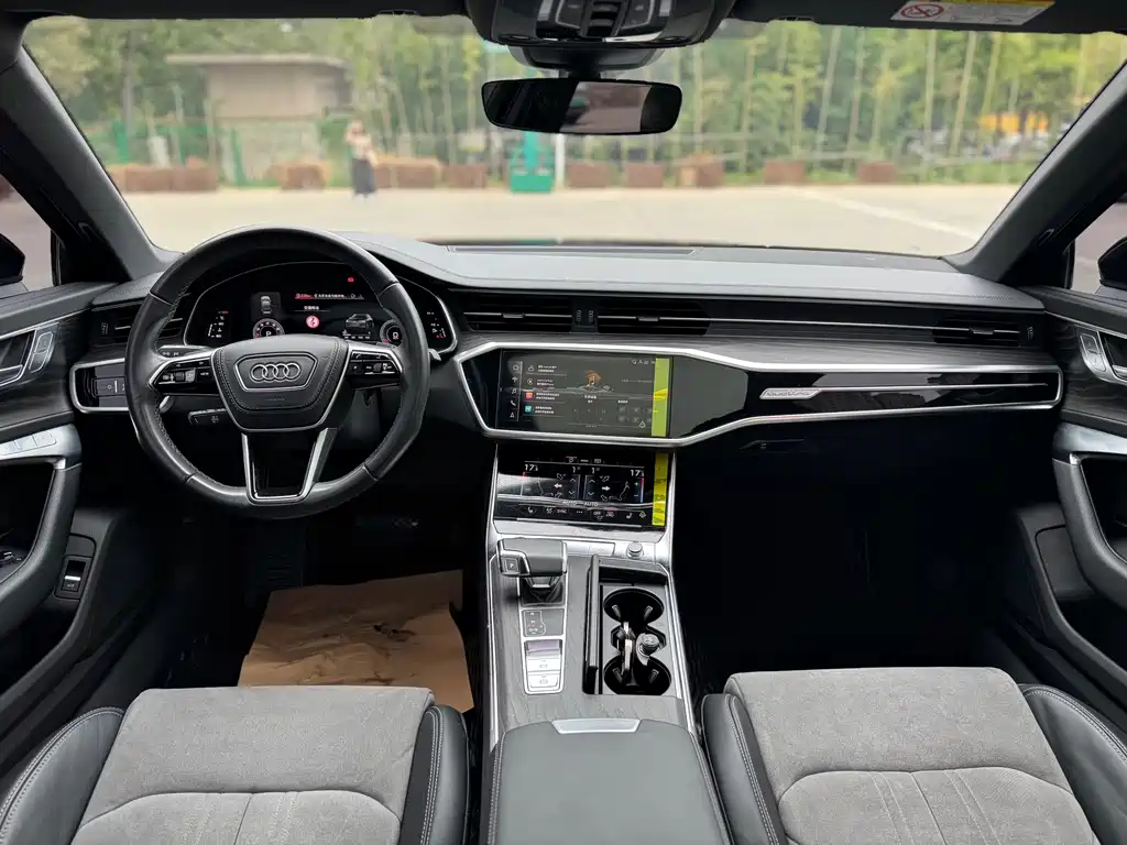 Audi A6L — миниатюра 9