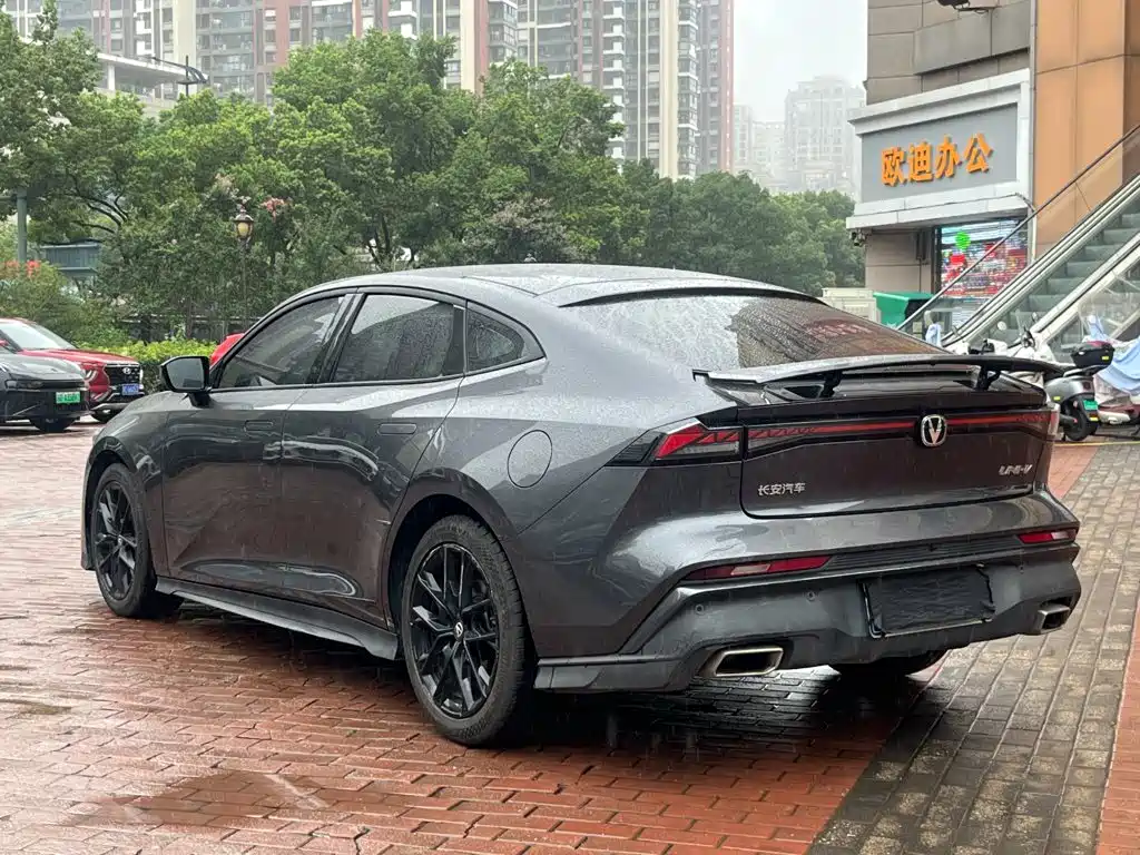 Changan UNI-V — миниатюра 4
