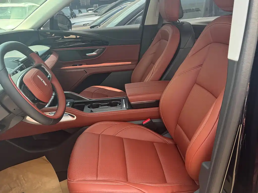 Lincoln Nautilus 2.0T 4WD Premium Comfort Hybrid Edition, фото 23