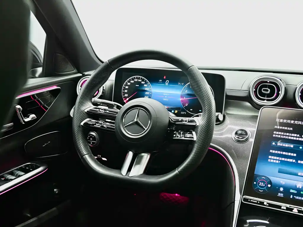 Mercedes-Benz C-Class — миниатюра 30