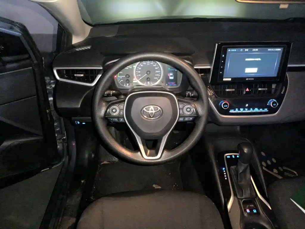 Toyota Corolla — миниатюра 7