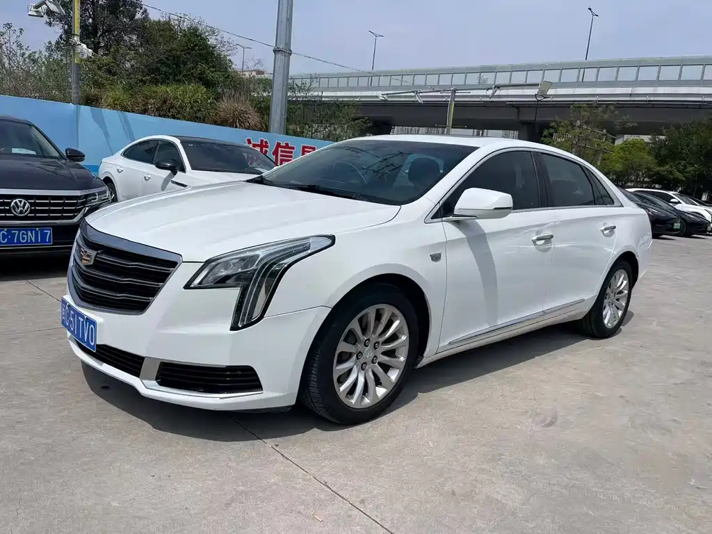 Cadillac XTS — миниатюра 2
