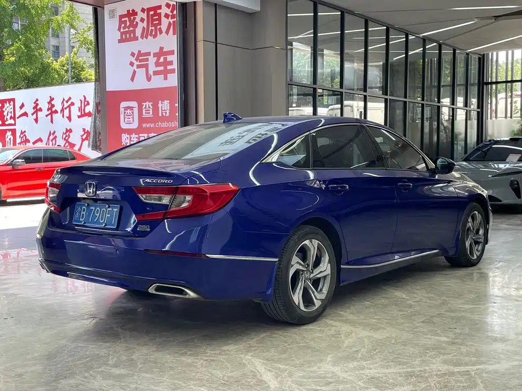 Honda Accord 2018 260TURBO Flagship V