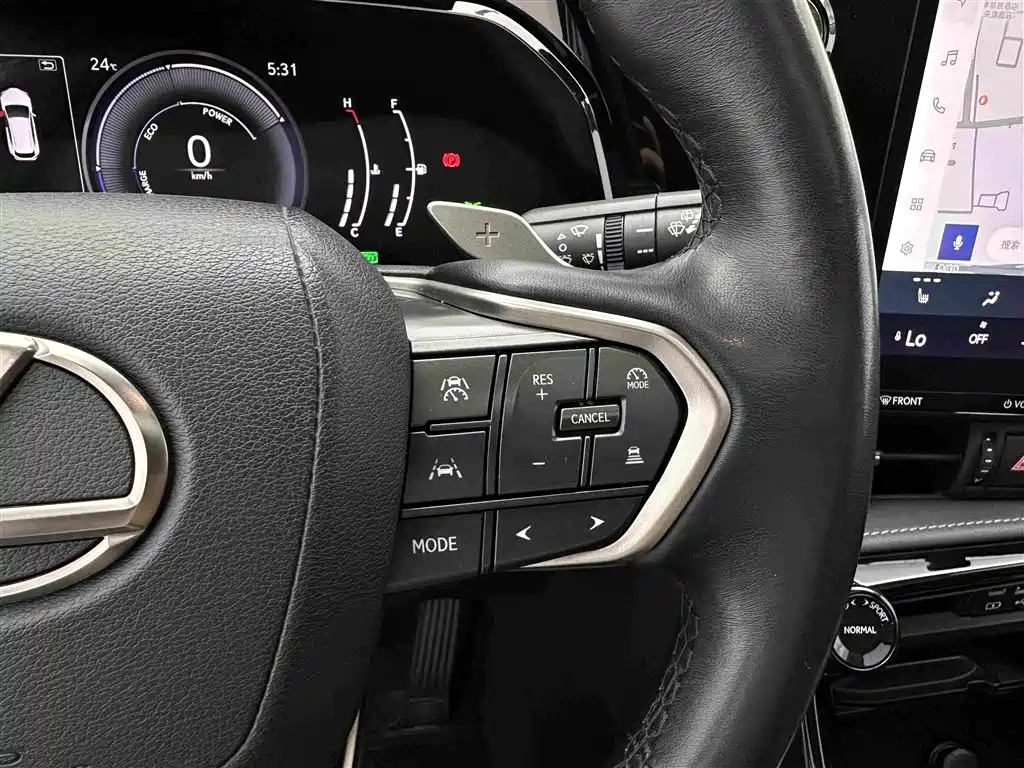 Lexus NX — миниатюра 23