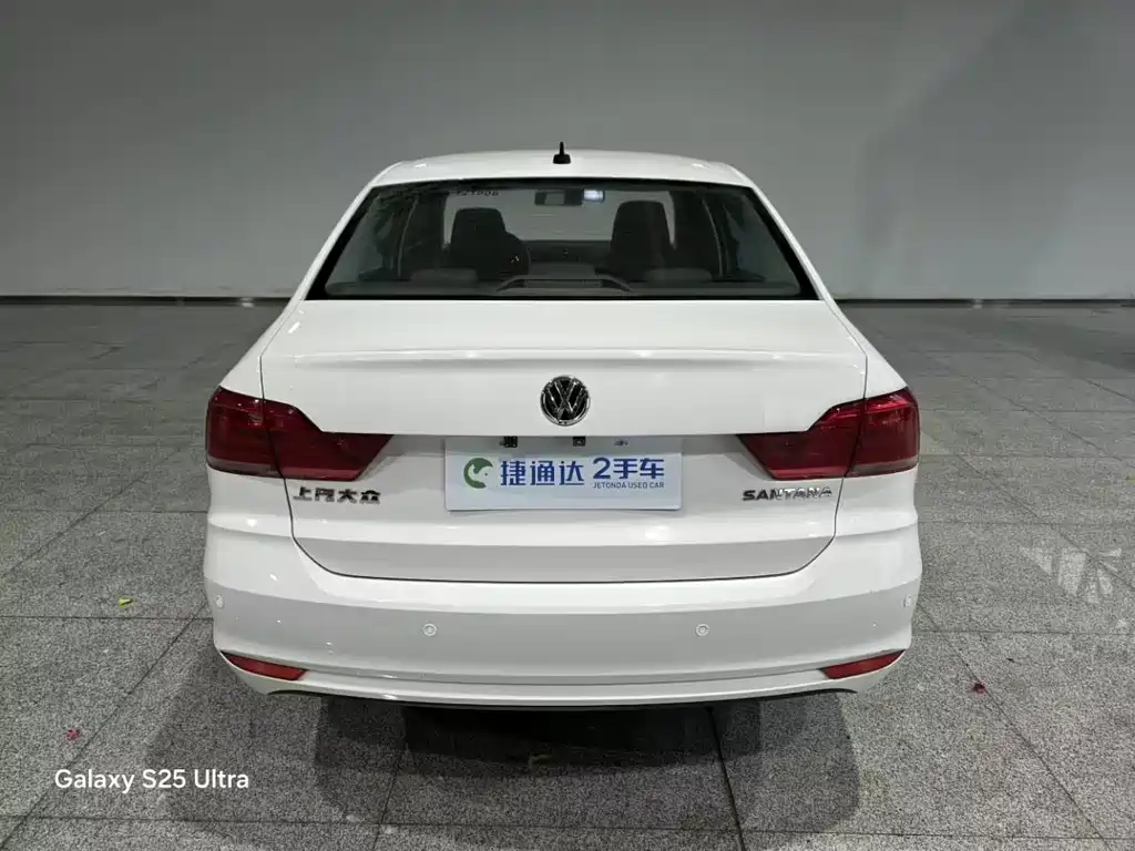 Volkswagen Santana — миниатюра 9