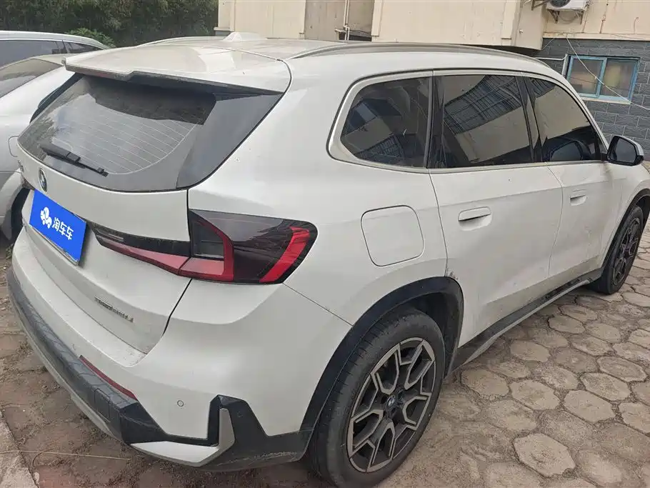 BMW X1 2024 sDrive25Li M Sport
