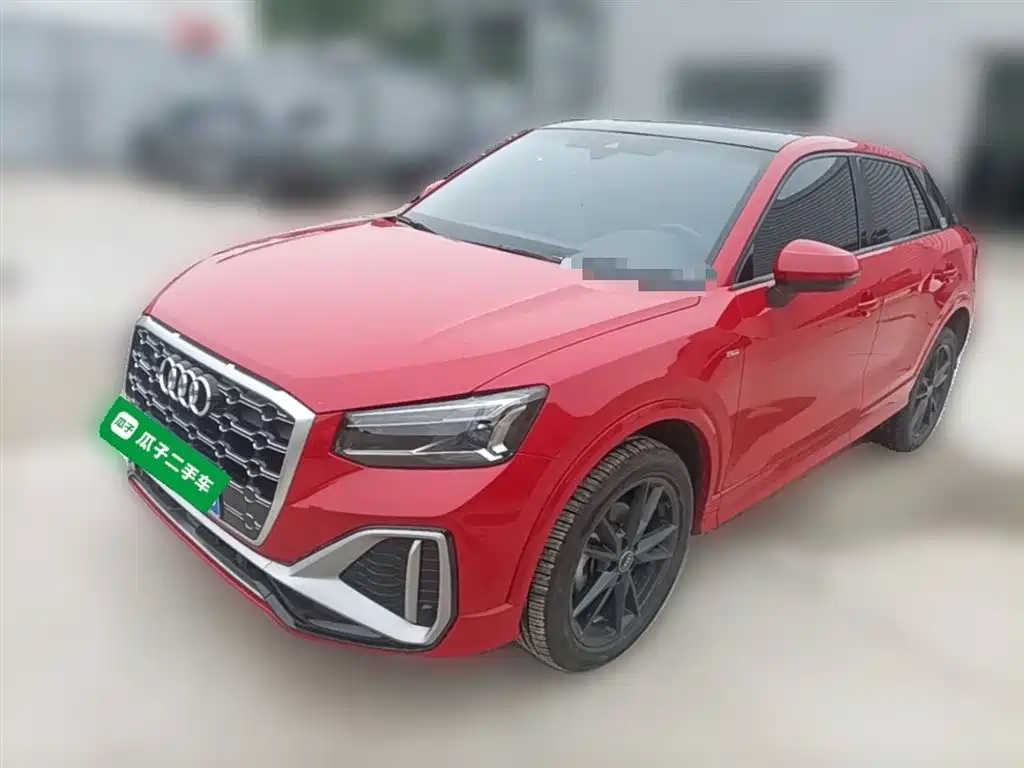 Audi Q2L 2023