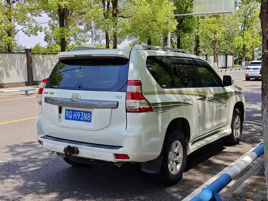 Toyota Prado — миниатюра 9