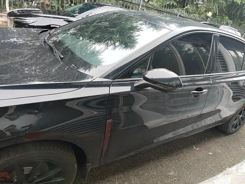 Hongqi Hongqi H5 — миниатюра 5