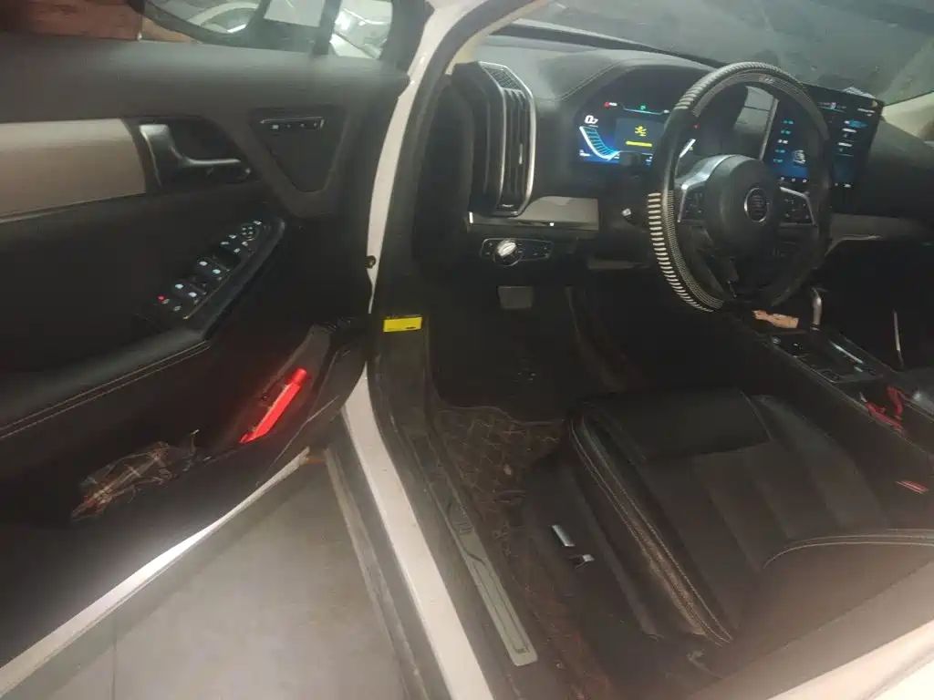 BYD Tang — миниатюра 12