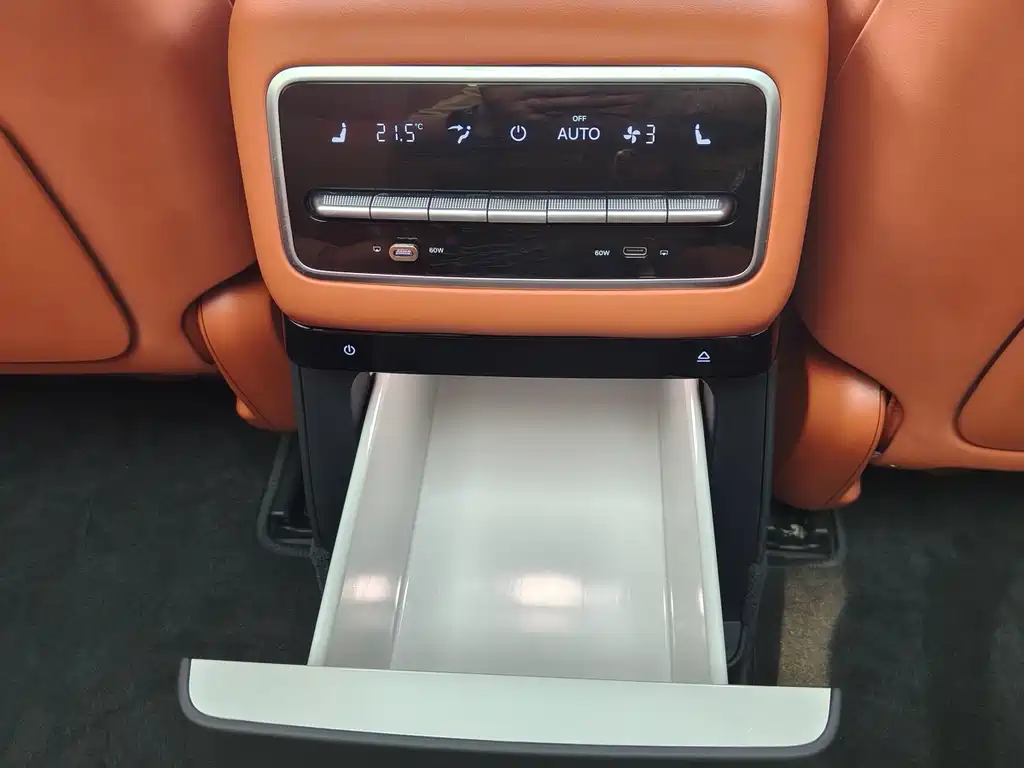 Li Auto Li L9 — миниатюра 13