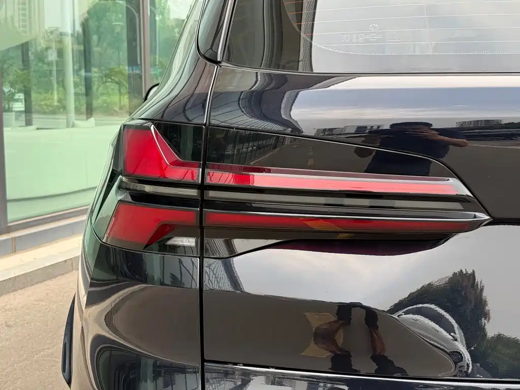 BMW X5 — миниатюра 28