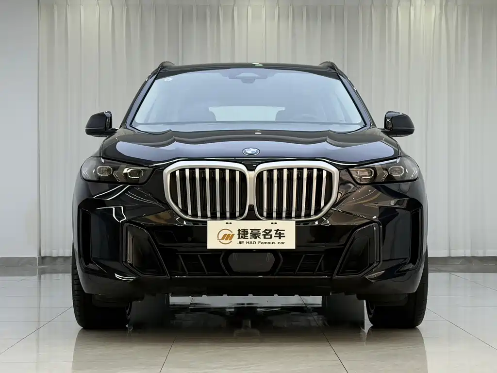 BMW X5 2025 xDrive 30Li Premium M Sport