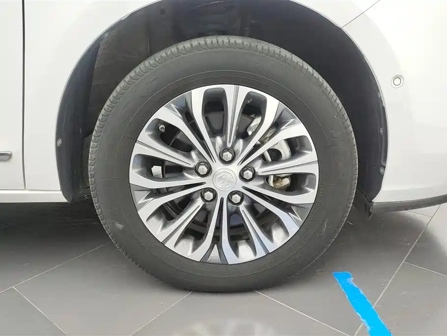 Buick GL8 2022 652T Luxury